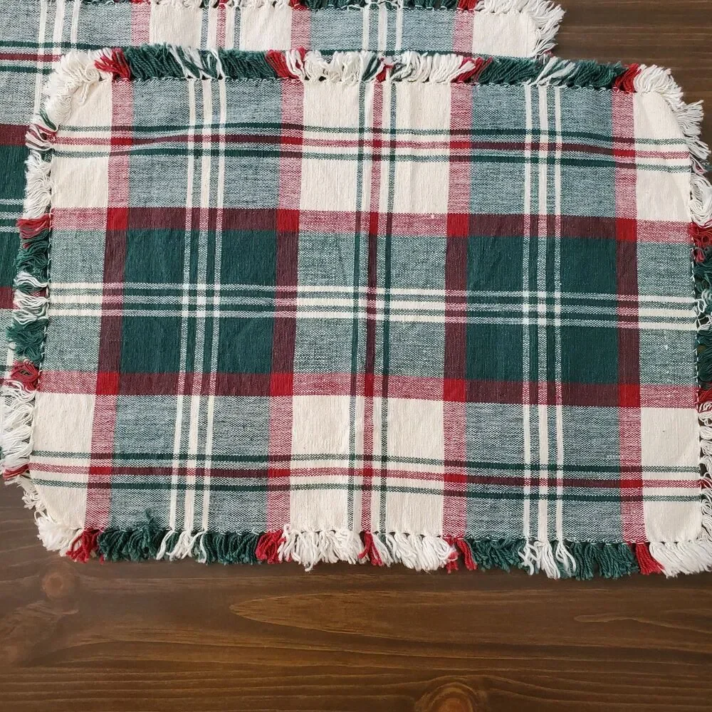 Vintage Plaid Placemats w Napkins 2 sets Red Green Fringe Woven 17x12